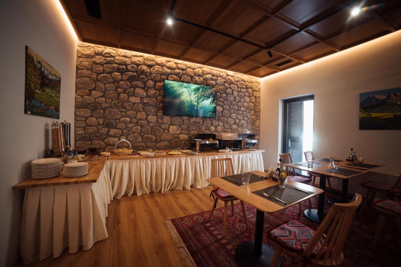 Hotel Kulla E Bajraktarit Boge Εξωτερικό φωτογραφία