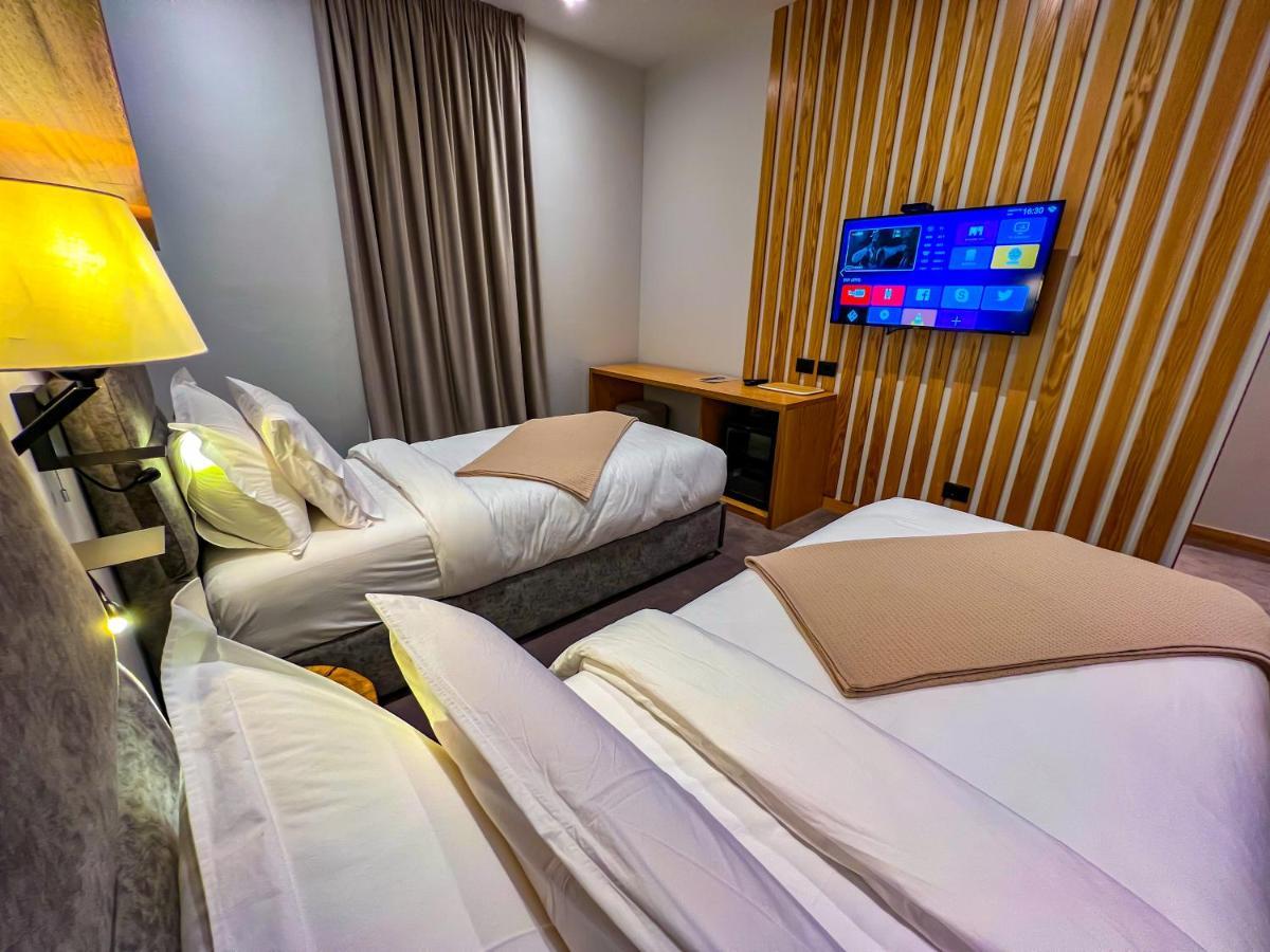 Hotel Kulla E Bajraktarit Boge Εξωτερικό φωτογραφία